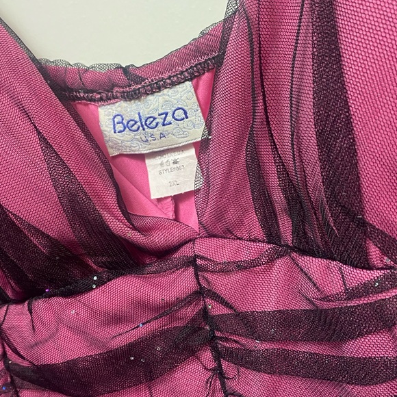 Toole and detailed Fancy Secu Party Dress jewel on spaghetti strap - Picture 4 of 5